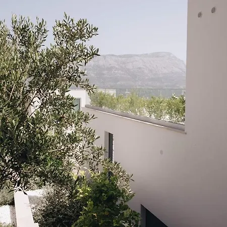 Luxury Morello 1 With 64 M2 Heated Pool, Gym, Sauna, For 8 Guests *