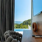 Luxury Morello 1 With Large Heated Pool, Gym & Sauna * 科尔丘拉