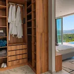 Luxury Morello 1 With Large Heated Pool, Gym & Sauna