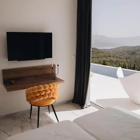 Luxury Morello 1 With 64 M2 Heated Pool, Gym, Sauna, For 8 Guests Villa *