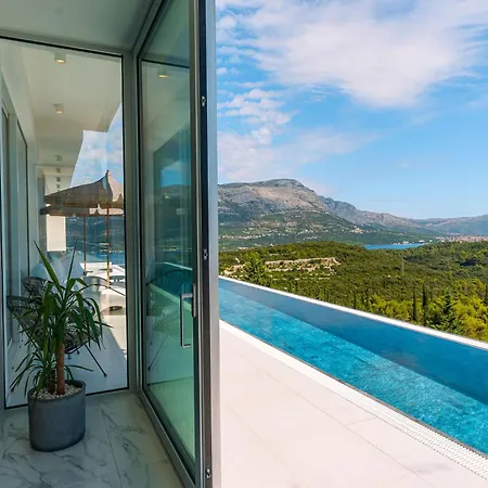 Villa Luxury Morello 1 With Large Heated Pool, Gym & Sauna Korčula
