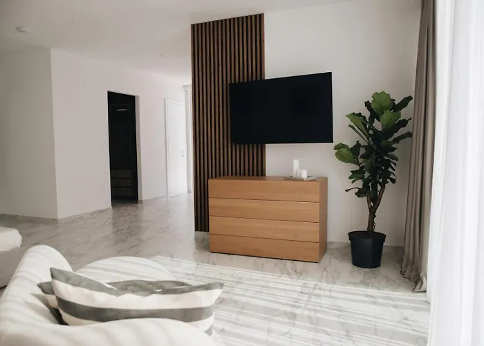 Villa Luxury Morello 1 With 64 M2 Heated Pool, Gym, Sauna, For 8 Guests Korčula