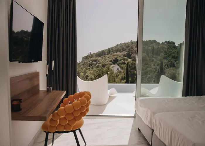 Luxury Morello 1 With 64 M2 Heated Pool, Gym, Sauna, For 8 Guests * Korčula