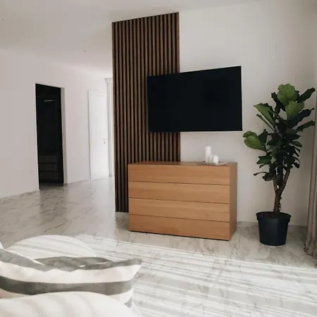 Vila Luxury Morello 1 With 64 M2 Heated Pool, Gym, Sauna, For 8 Guests Korčula