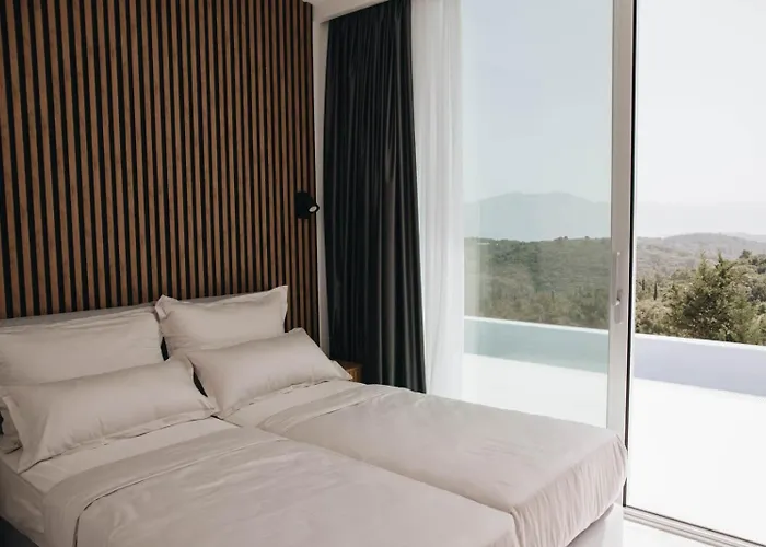Luxury Villa Morello Korcula 1 With Large Heated Pool, Gym & Sauna