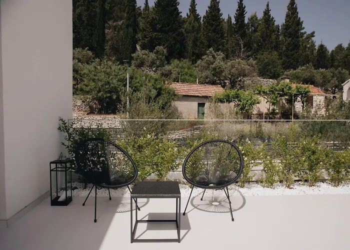Luxury Villa Morello Korcula 1 With Large Heated Pool, Gym & Sauna * קורצולה